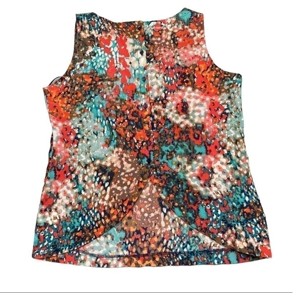 𝅺olive & Oak multi color abstract tank top with button open back - Picture 7 of 9
